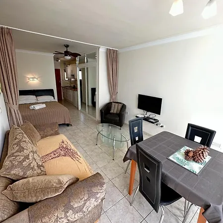 Apartment Firstline Cristianos Arona (Tenerife)